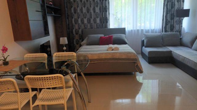 ワルシャワCherry Apartament W Scislym Centrumアパートメント エクステリア 写真