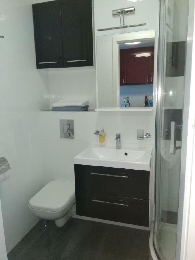 ワルシャワCherry Apartament W Scislym Centrumアパートメント エクステリア 写真